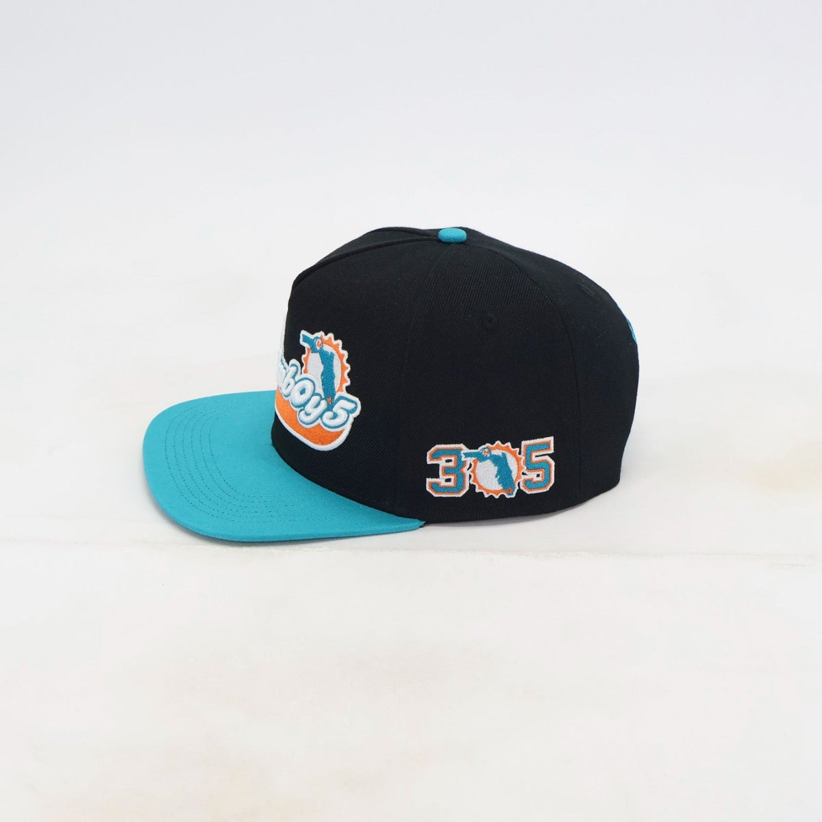 PHINS’ STATE: Black Tide Snapback