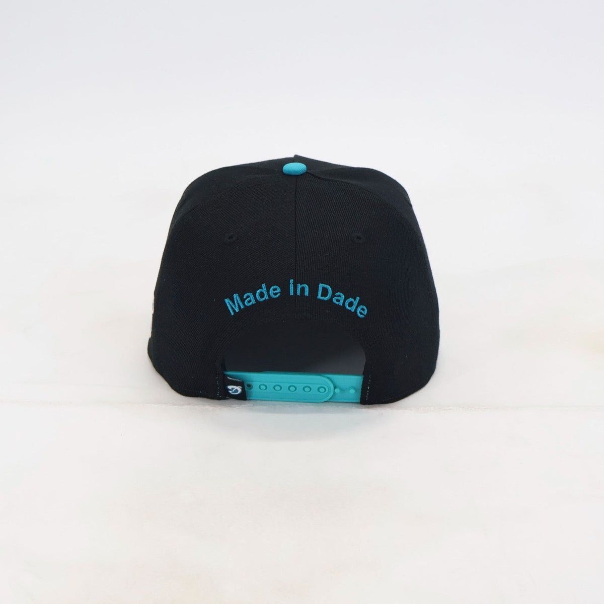 PHINS’ STATE: Black Tide Snapback