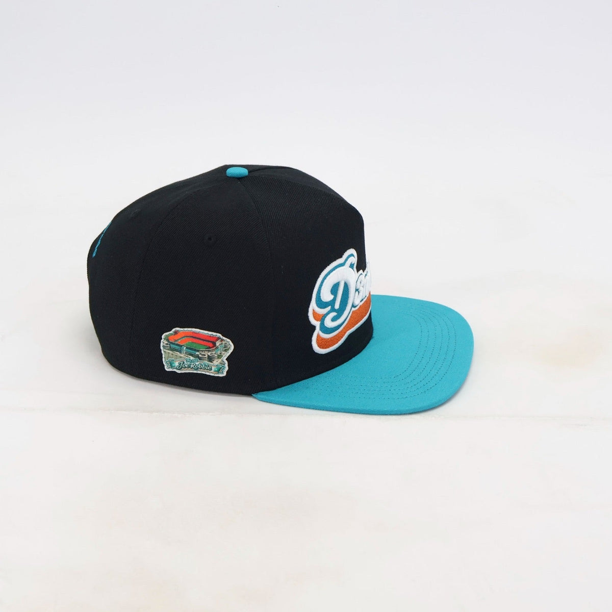 PHINS’ STATE: Black Tide Snapback